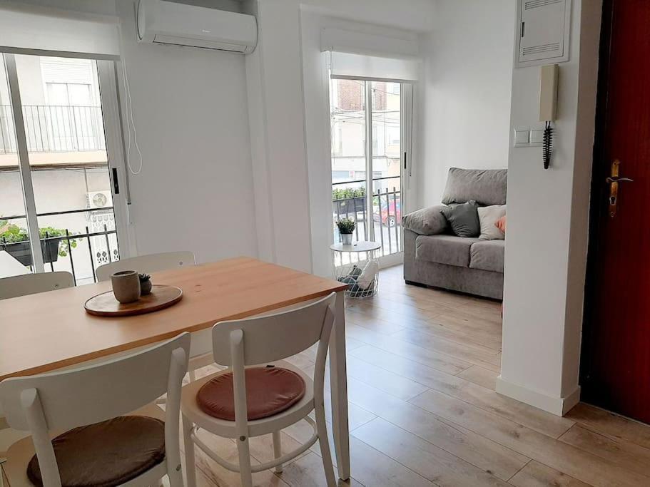 Confortable Apartamento En Elche Ngoại thất bức ảnh